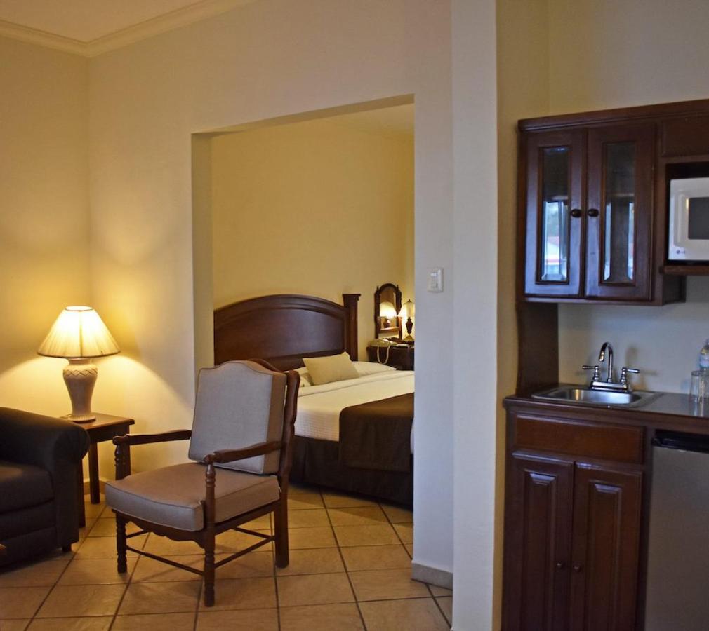 Hotel Sand'S San Luis 산루이스포토시주 외부 사진