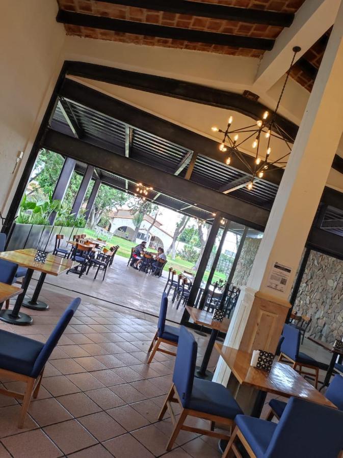 Hotel Sand'S San Luis 산루이스포토시주 외부 사진